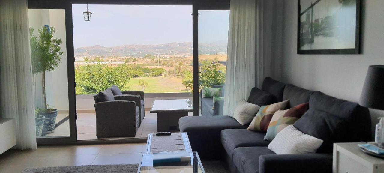 Baviera Hills Holiday Apartment Caleta De Velez Exteriör bild