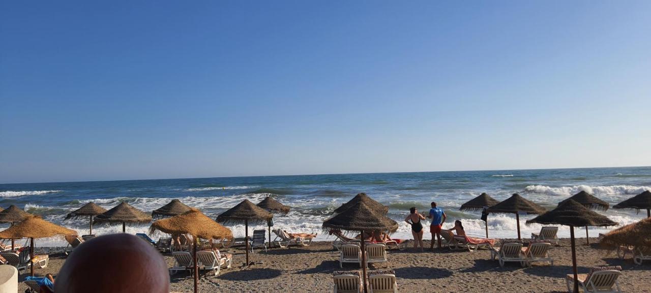 Baviera Hills Holiday Apartment Caleta De Velez Exteriör bild