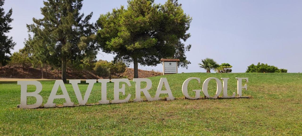 Baviera Hills Holiday Apartment Caleta De Velez Exteriör bild